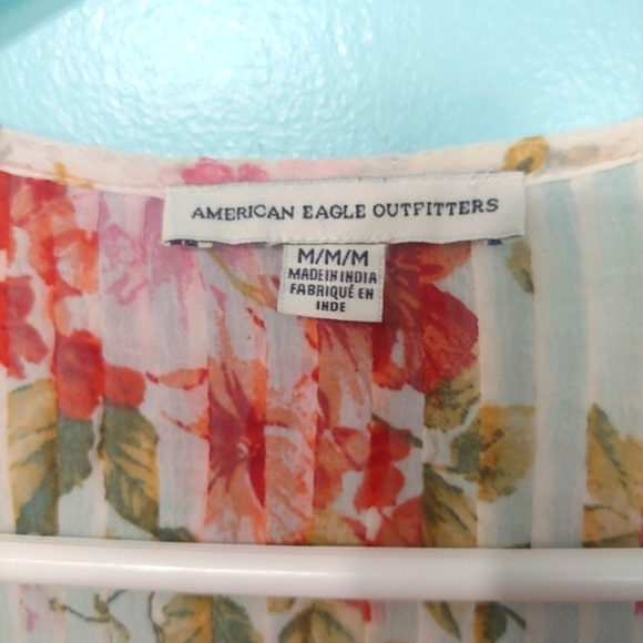 American Eagle Pintuck Kimono - Picture 5 of 10